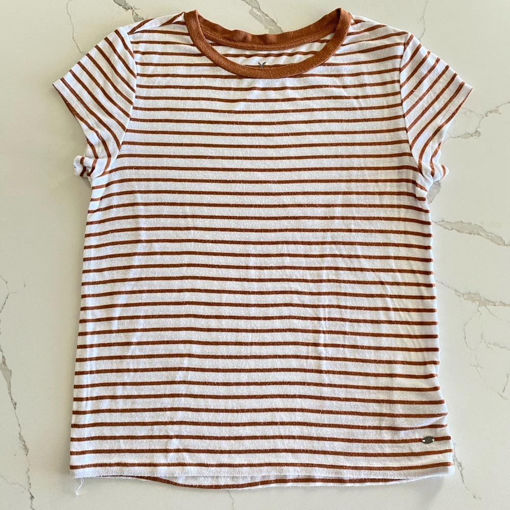 Soft and sexy tee AE